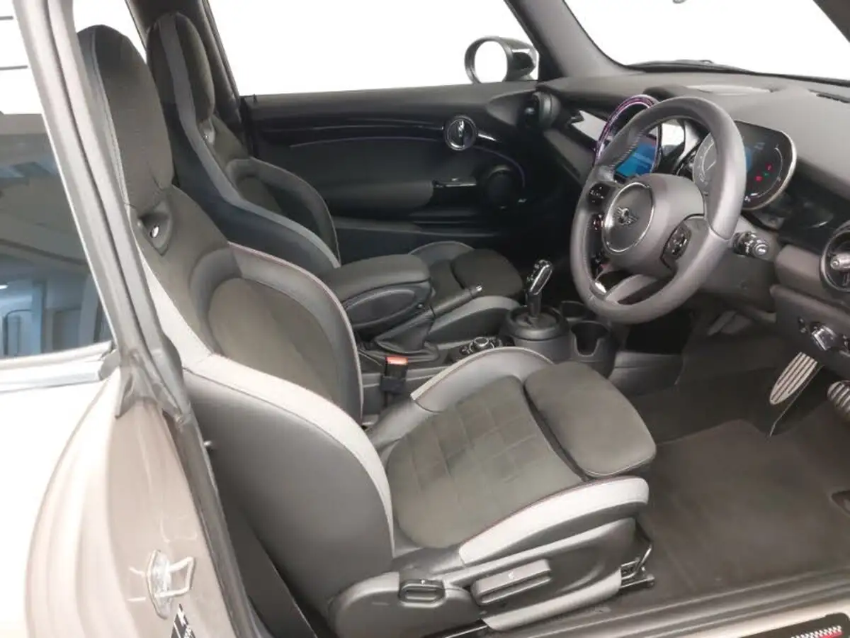2022-mini-cooper-20-cooper-s-sport-hatchback-3d-auto-big-5
