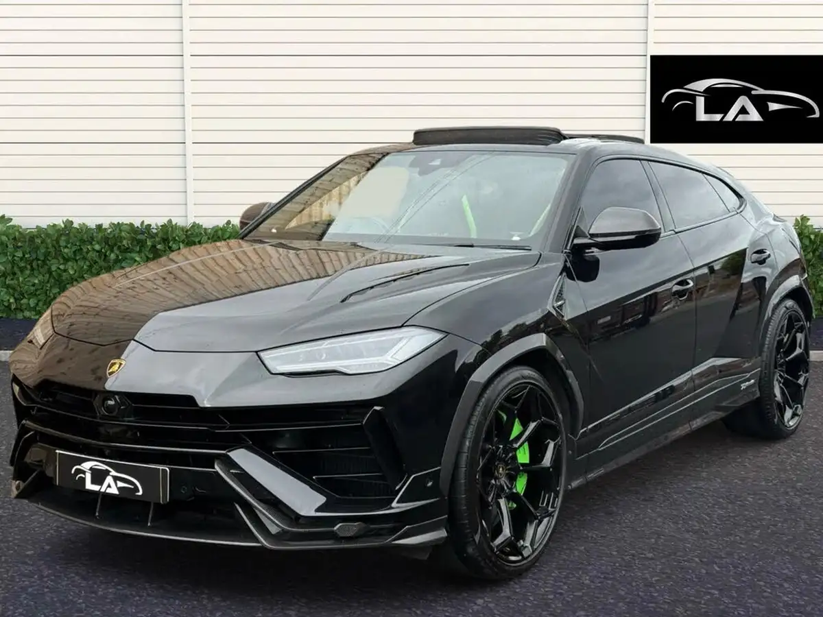 2023-lamborghini-urus-40-no-trim-big-0