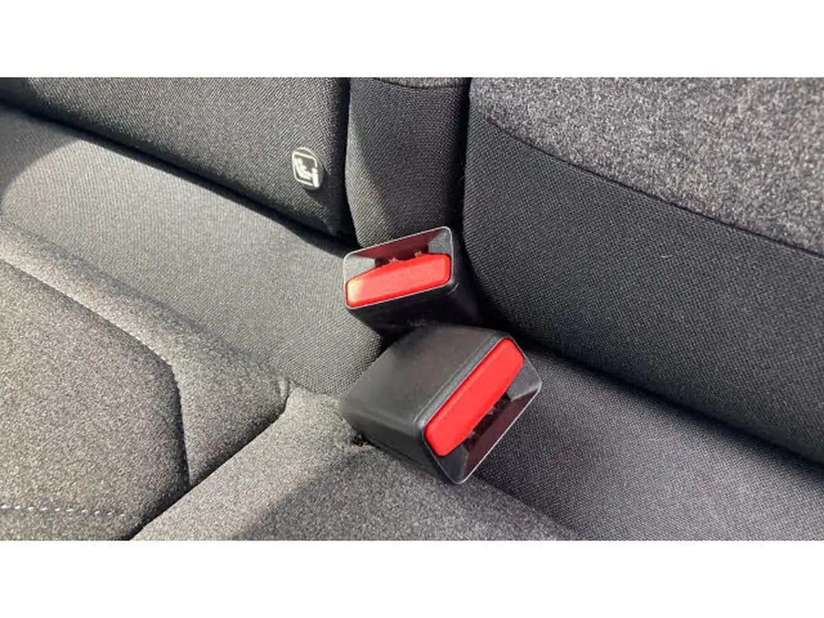 2021-citroen-c3-12-puretech-shine-plus-83ps-big-16