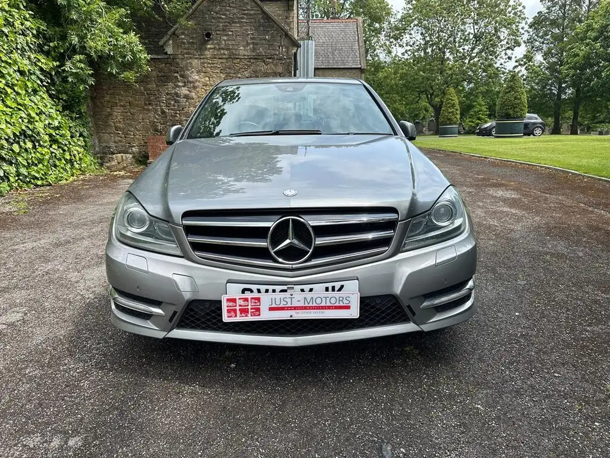 2012-mercedes-benz-c-class-21td-c220-cdi-sport-saloon-4d-7g-tronic-big-37