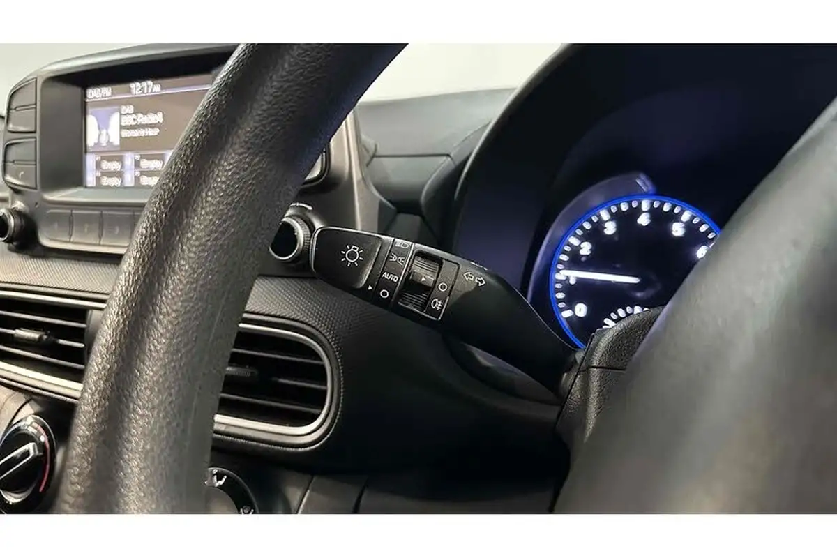 2018-hyundai-kona-10-t-gdi-s-big-35