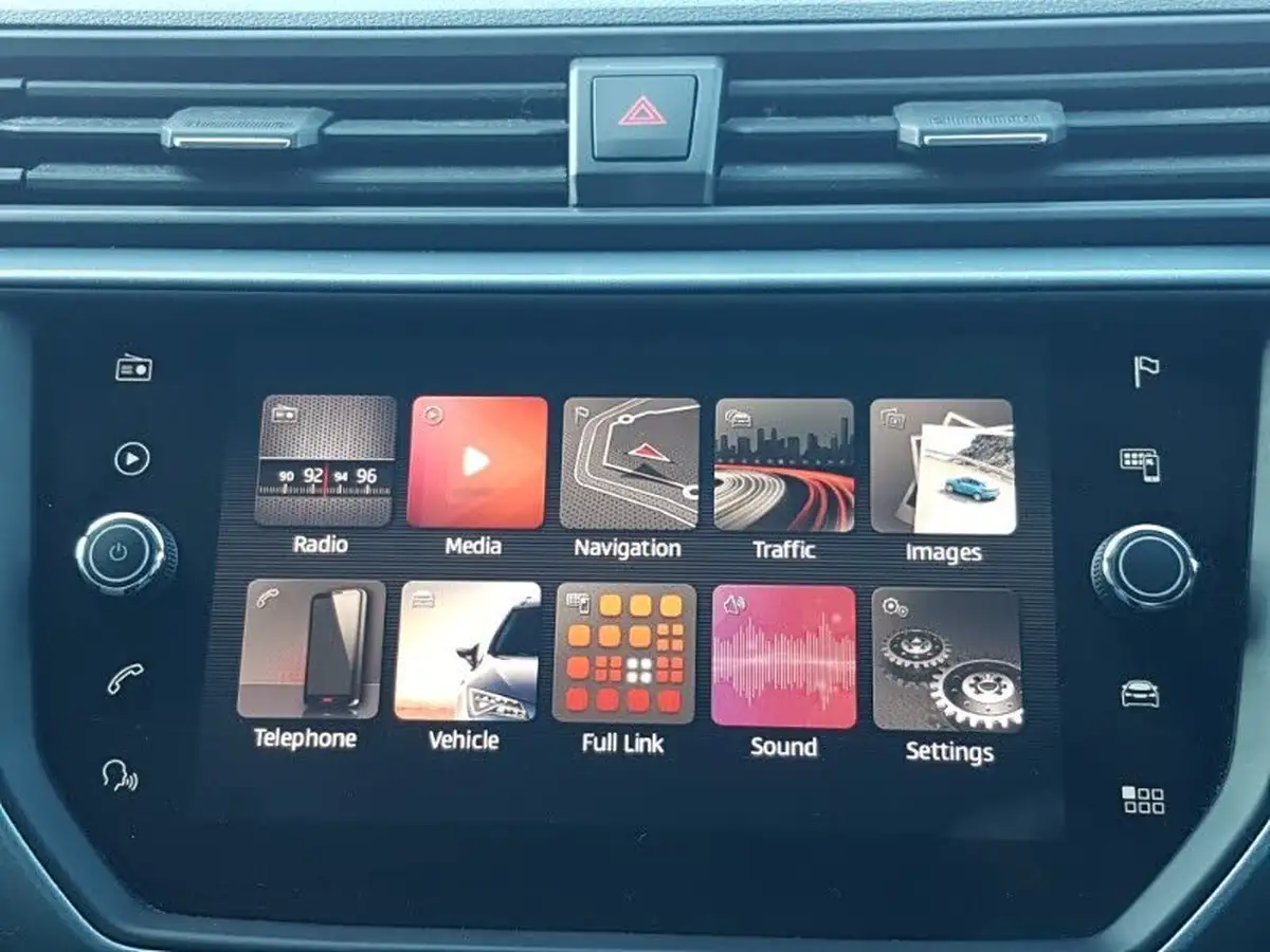2018-seat-arona-16tdi-se-technology-lux-big-18