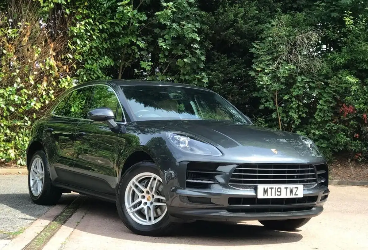 2019-porsche-macan-30-v6-s-big-0