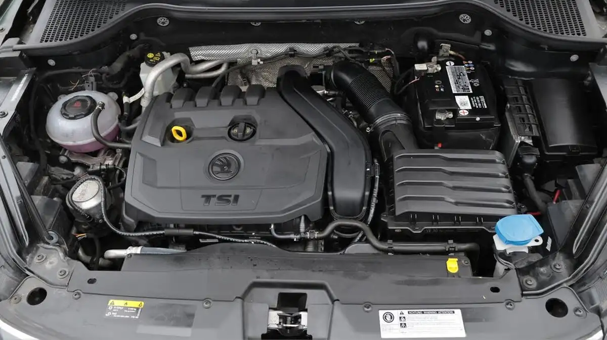 2019-skoda-karoq-15-tsi-se-l-dsg-big-19