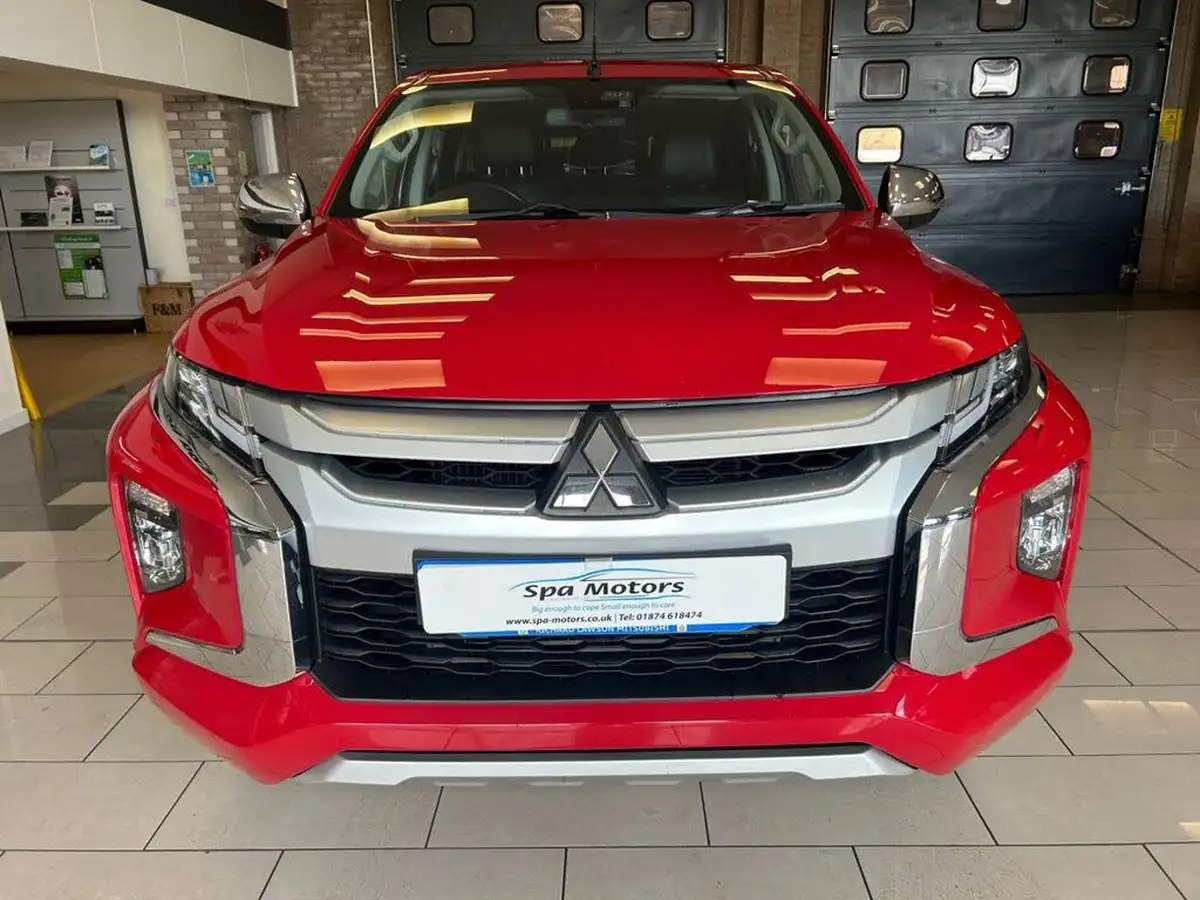 2021-mitsubishi-l200-22di-d-barbarian-auto-big-1