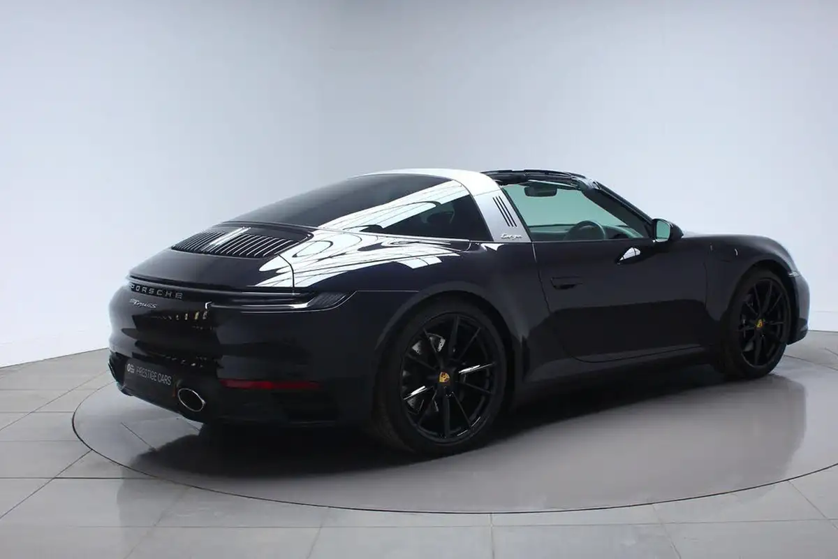 2023-porsche-911-30-targa-4s-pdk-big-5