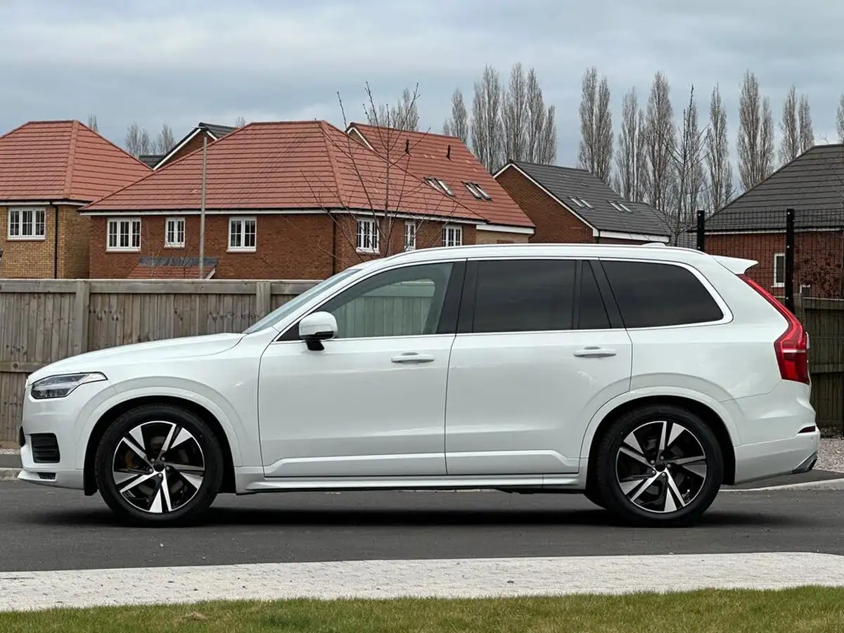 2022-volvo-xc90-20-b6-inscription-pro-big-4