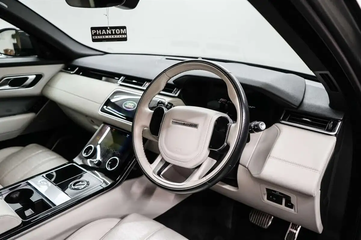 2019-land-rover-range-rover-velar-20-d240-r-dynamic-hse-big-13
