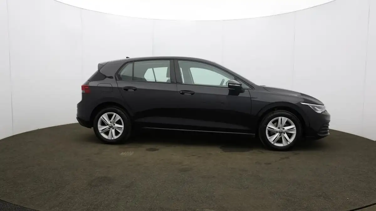 2021-volkswagen-golf-15-tsi-life-130ps-hatchback-big-51