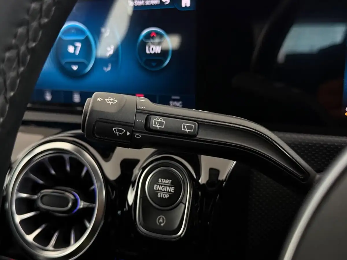 2021-mercedes-benz-a-class-13-a180-amg-line-executive-edition-hatchback-5d-7g-dct-big-25