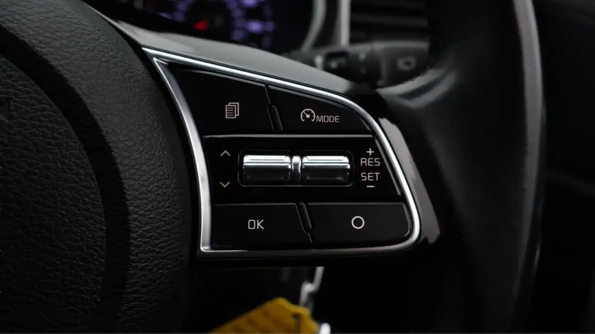 2022-kia-xceed-10-t-gdi-2-big-24