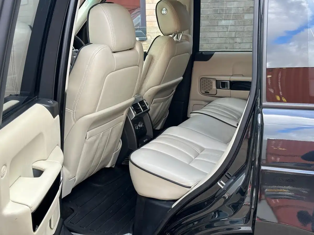 2011-land-rover-range-rover-44td-vogue-big-7