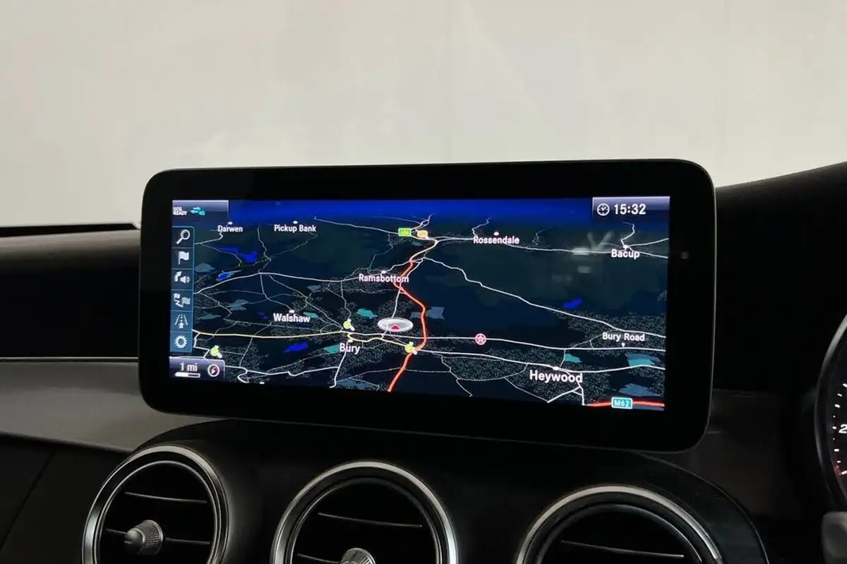 2020-mercedes-benz-c-class-15-c200-amg-line-ss-coupe-2d-big-16