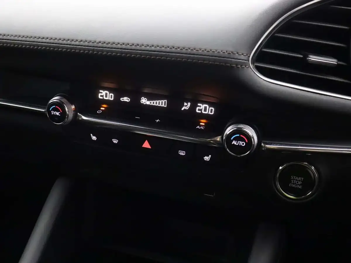 2021-mazda-mazda3-20-sport-lux-122ps-hatchback-5d-big-36