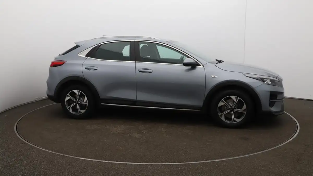 2022-kia-xceed-10-t-gdi-2-big-48