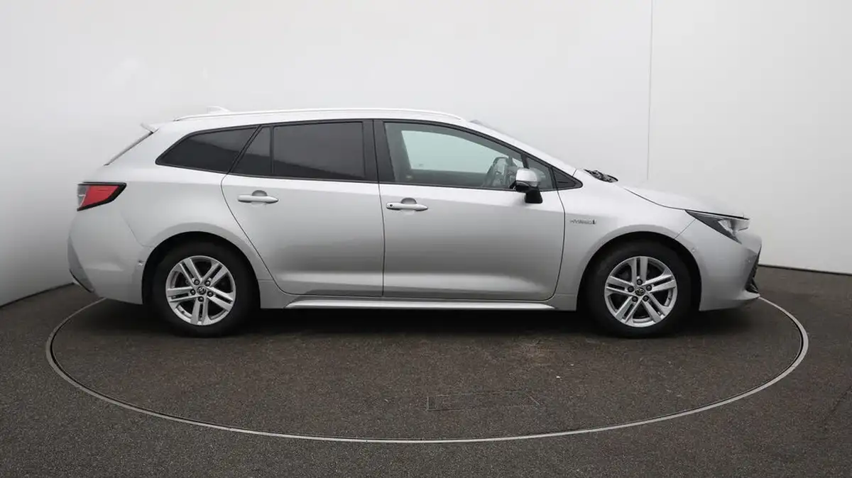 2020-toyota-corolla-18-vvt-i-icon-tech-spare-wheel-touring-sports-5d-big-48