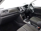 2018-volkswagen-t-roc-10-tsi-design-small-18