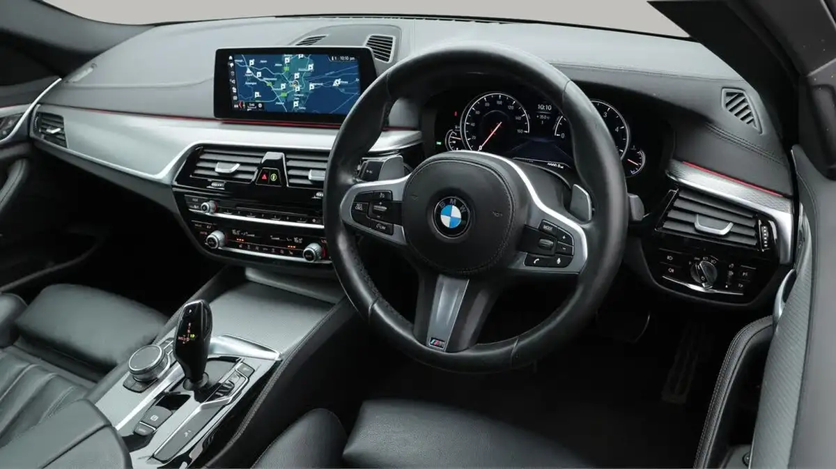 2018-bmw-5-series-20td-520d-m-sport-188bhp-ss-saloon-4d-big-9