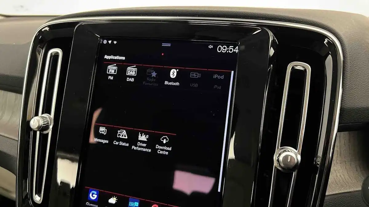 2021-volvo-xc40-15-t3-inscription-161bhp-auto-big-37