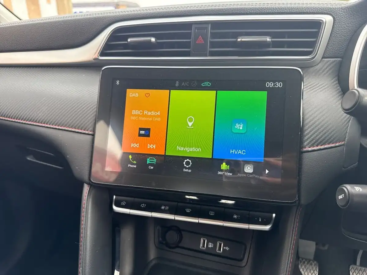 2021-mg-zs-suv-15-vti-tech-exclusive-big-16