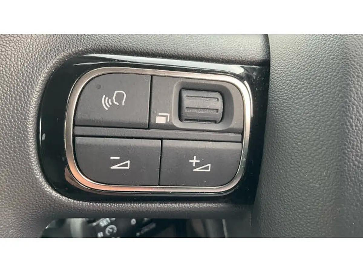 2023-citroen-c3-12-puretech-c-series-edition-83ps-ss-big-32