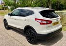 2017-nissan-qashqai-15dci-tekna-small-3