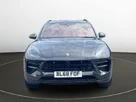 2019-porsche-macan-20-small-4