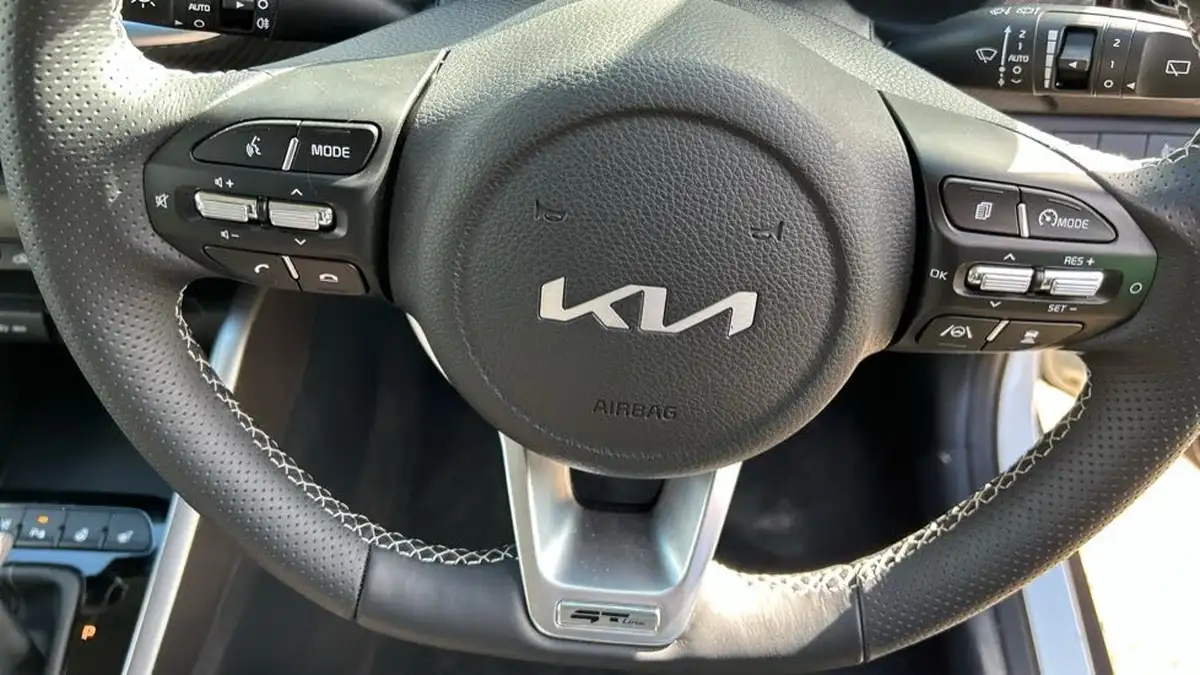 2024-kia-stonic-10-t-gdi-gt-line-s-98bhp-dct-big-21