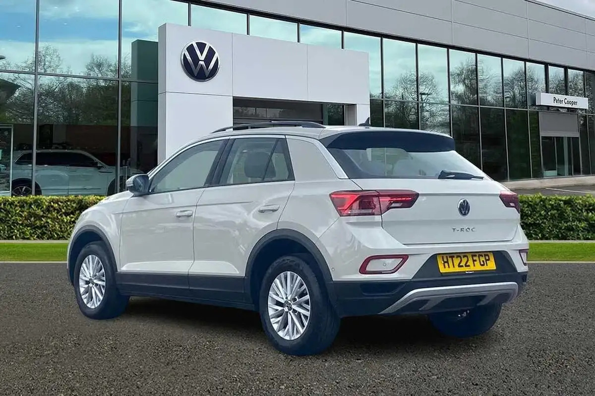 2022-volkswagen-t-roc-15-tsi-life-dsg-big-2
