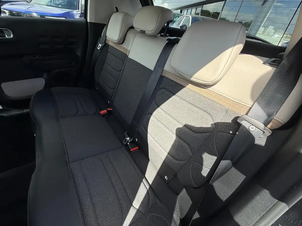 2023-citroen-c3-12-puretech-shine-plus-83ps-ss-big-9
