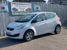 2014-kia-venga-14-1-air-small-33