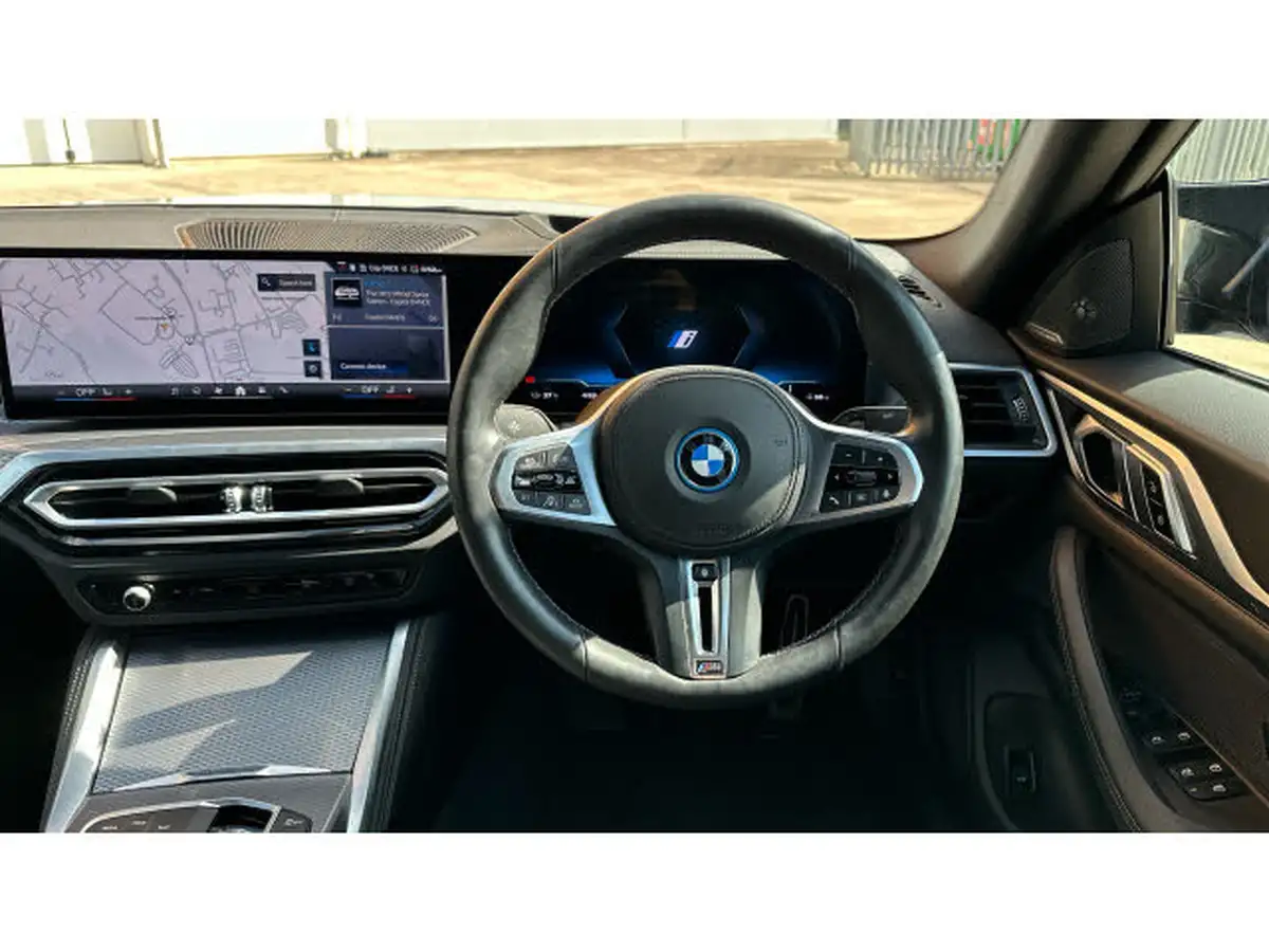 2023-bmw-i4-e-m50-big-4