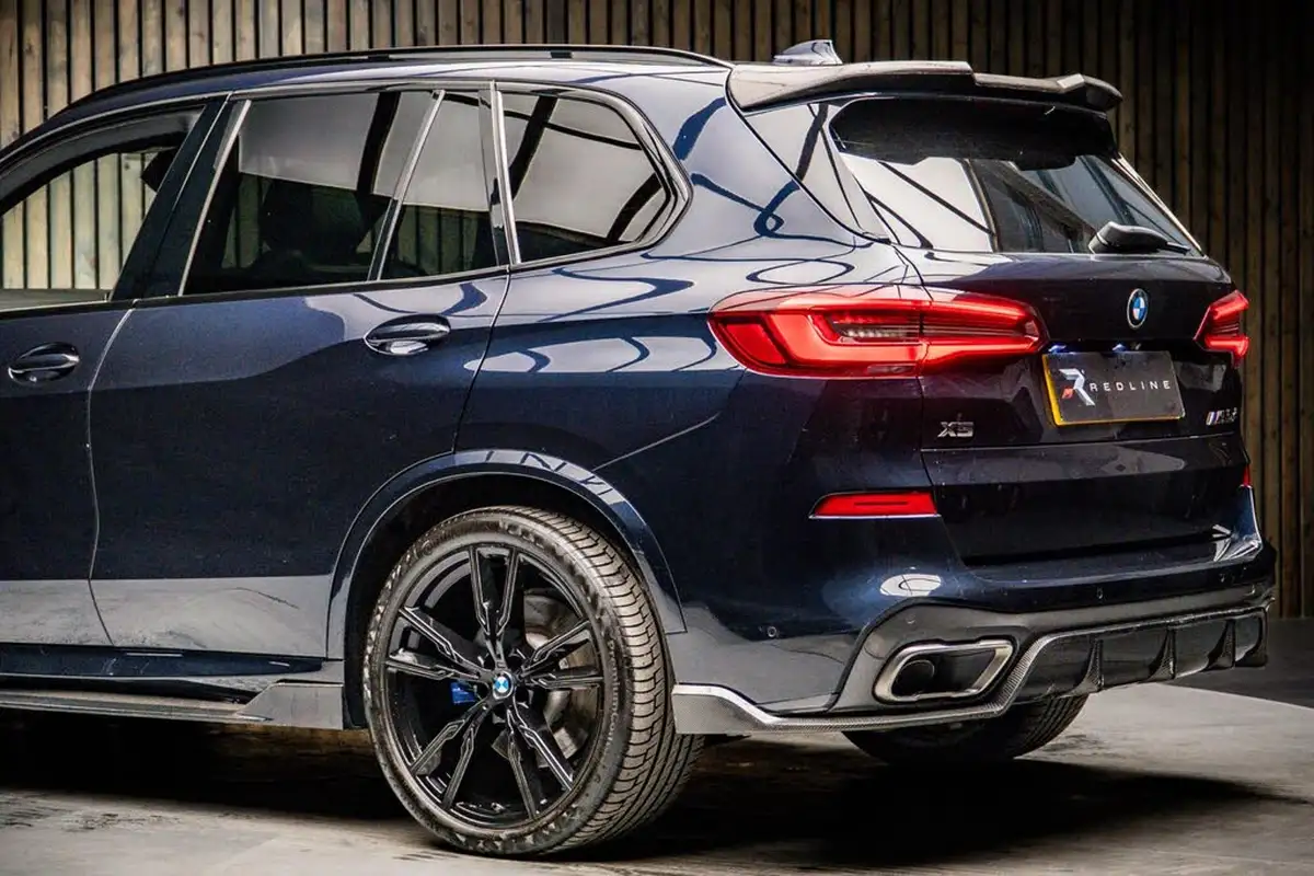 2020-bmw-x5-30td-m50d-big-16
