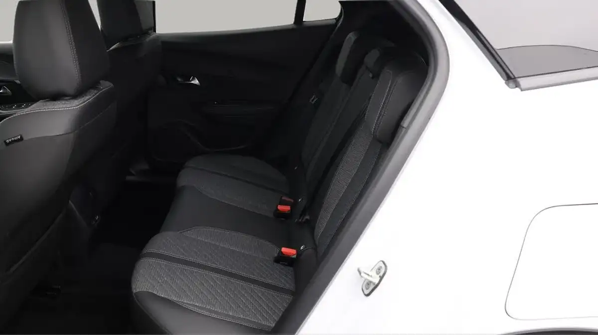 2024-peugeot-2008-suv-12-puretech-allure-130ps-eat8-big-16