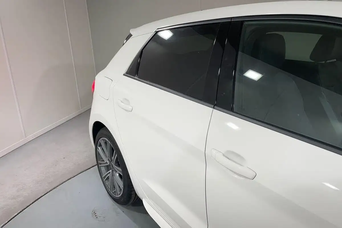 2025-audi-a1-10-30-tfsi-s-line-big-12