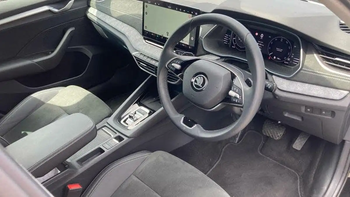 2024-skoda-octavia-20tdi-se-l-150ps-hatchback-dsg-big-6