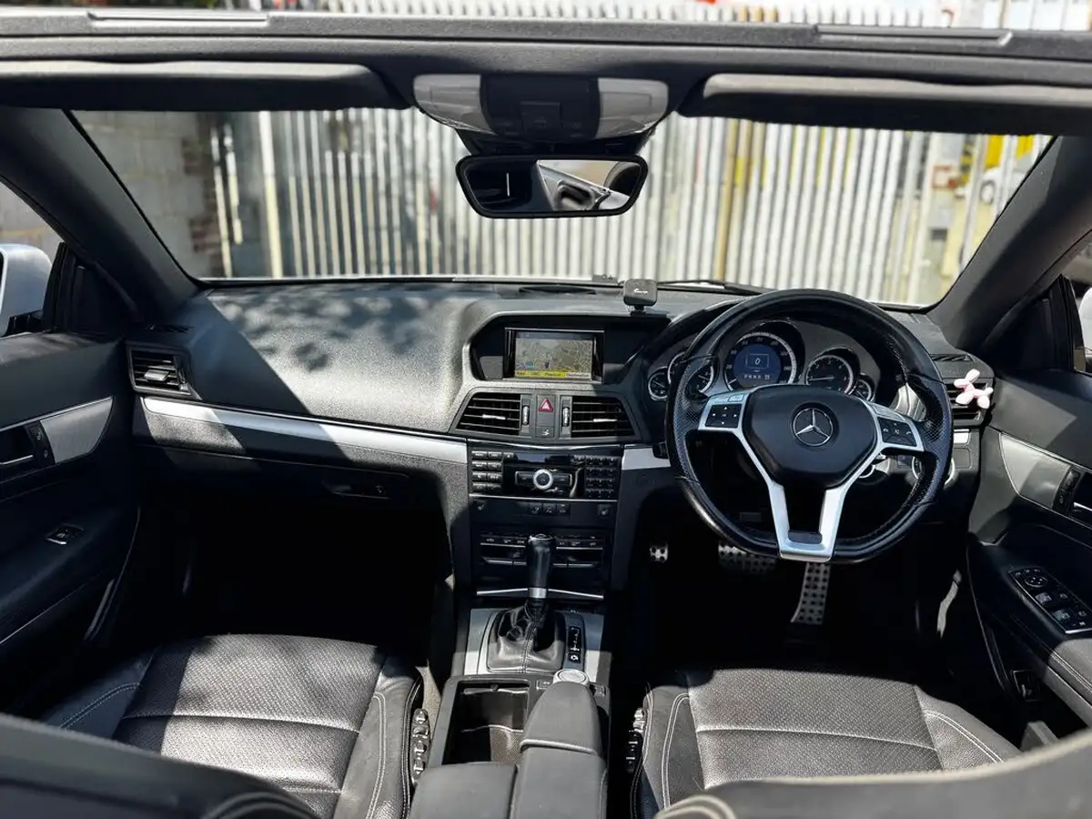 2012-mercedes-benz-e-class-21td-e220-cdi-sport-21cdi-170bhp-blue-f-cabriolet-2d-7g-tronic-big-13