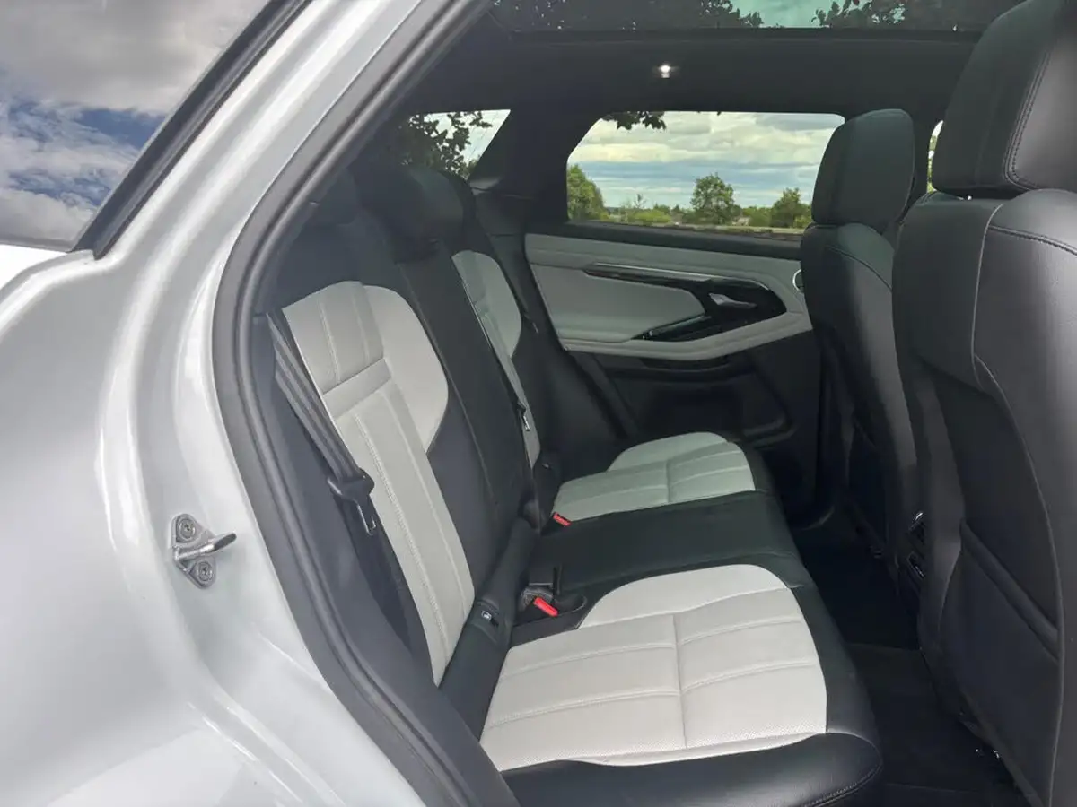 2020-land-rover-range-rover-evoque-20-d180-first-edition-big-12