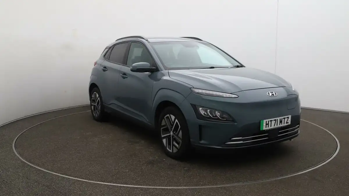 2022-hyundai-kona-e-premium-204ps-64kwh-7kw-obc-big-35