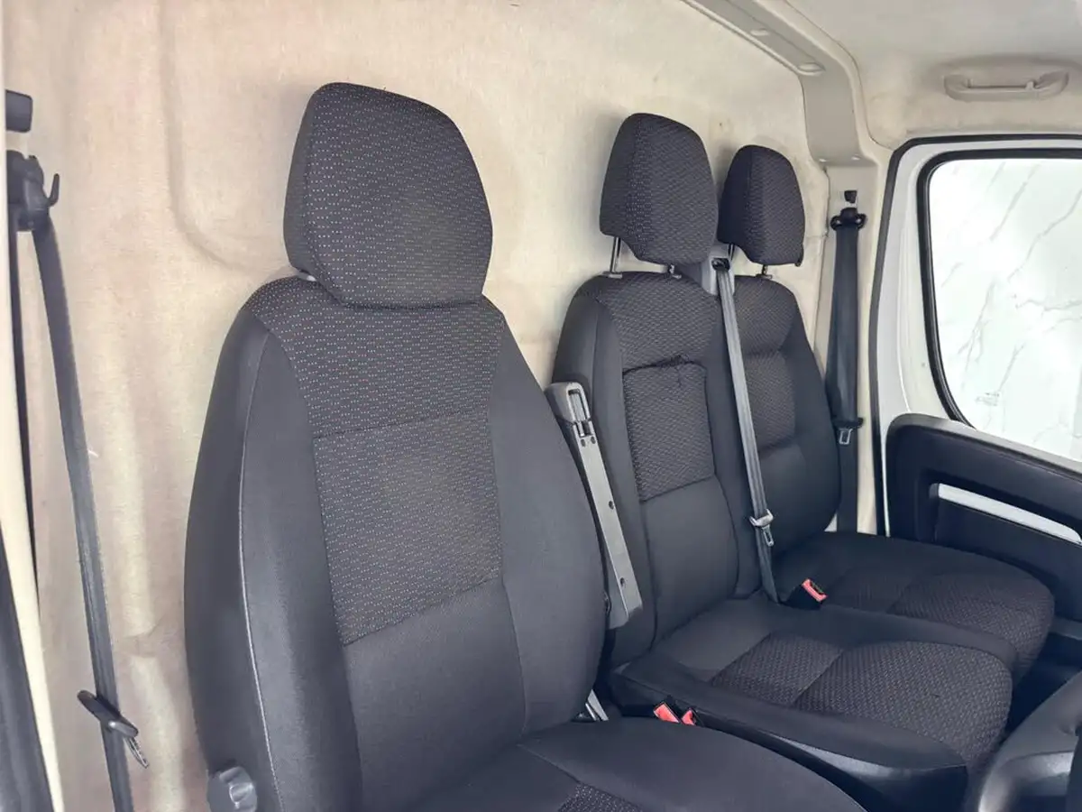 2020-citroen-relay-22bluehdi-35-l2h2-enterprise-big-11