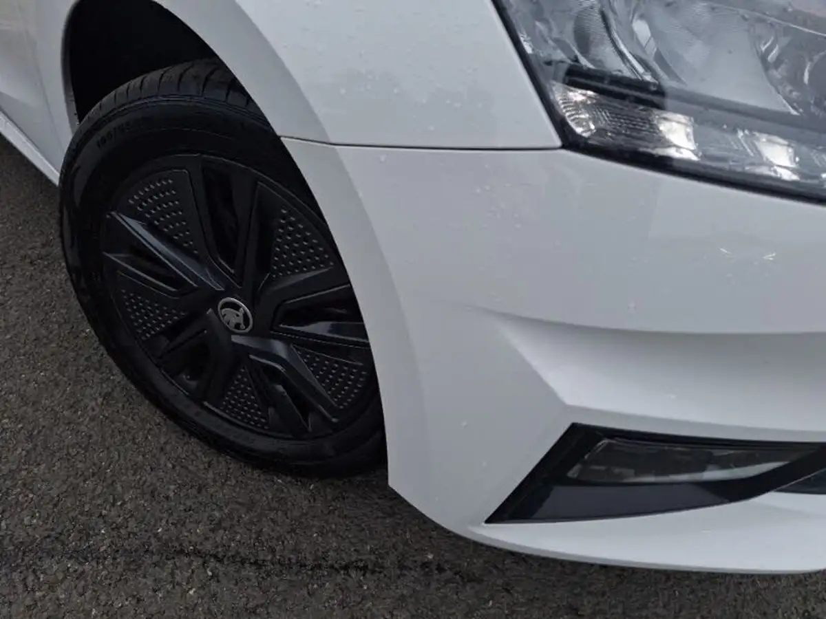 2022-skoda-fabia-10-tsi-colour-edition-109ps-big-8