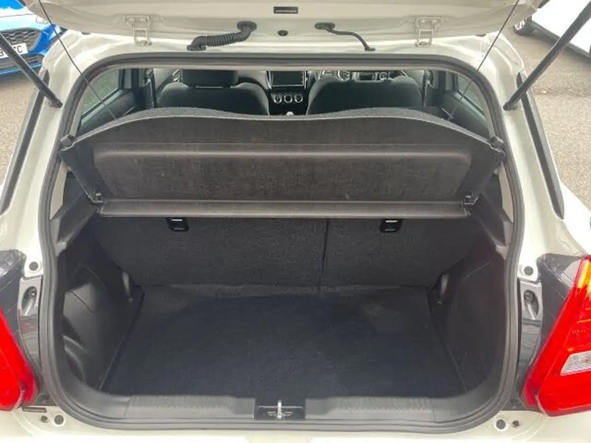 2023-suzuki-swift-12-dualjet-sz5-cvt-big-7