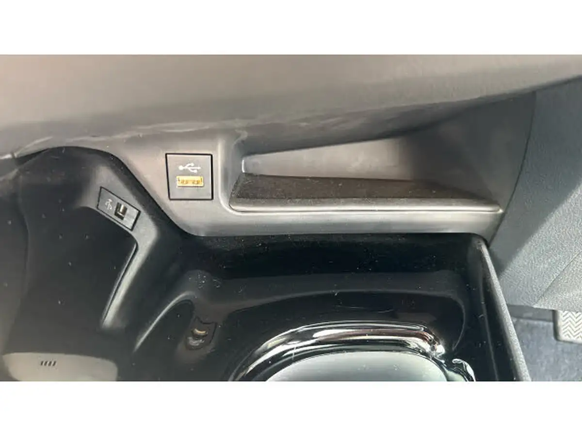 2022-toyota-c-hr-18-vvt-i-gr-sport-big-37