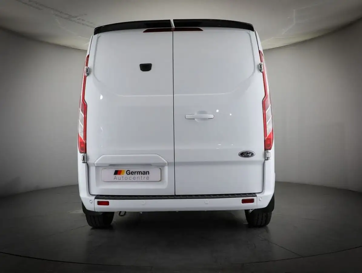 2023-ford-transit-custom-big-17