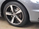 2019-volvo-v40-15-t2-r-design-edition-small-8
