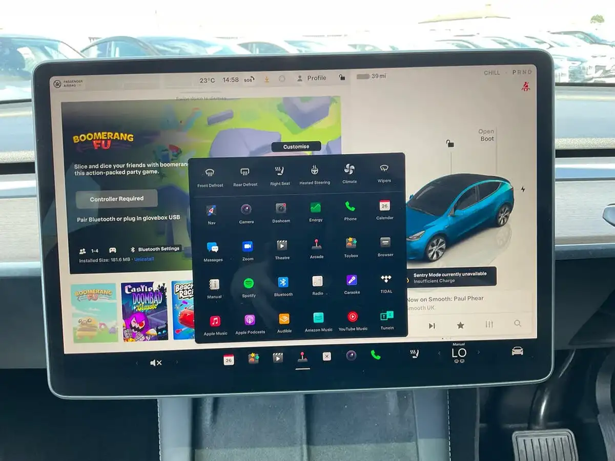 2022-tesla-model-y-e-long-range-big-30