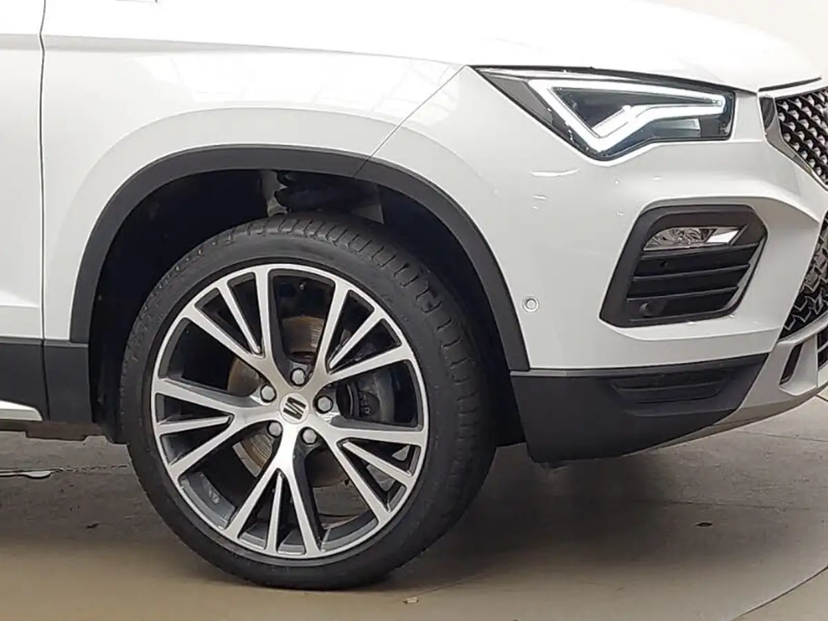2023-seat-ateca-20tdi-xperience-lux-150ps-suv-dsg-big-8