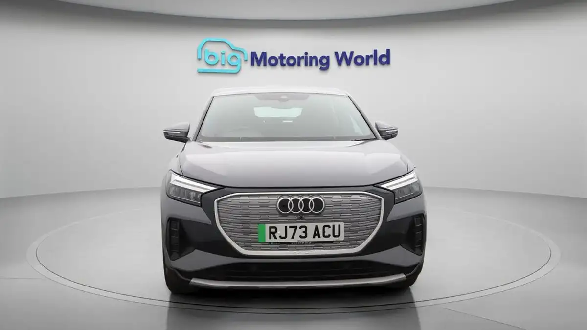 2023-audi-q4-e-tron-50e-sport-station-wagon-big-2