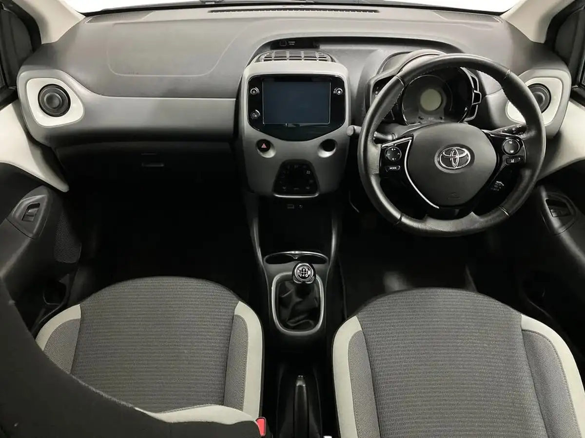 2021-toyota-aygo-10-vvt-i-x-trend-tss-big-9