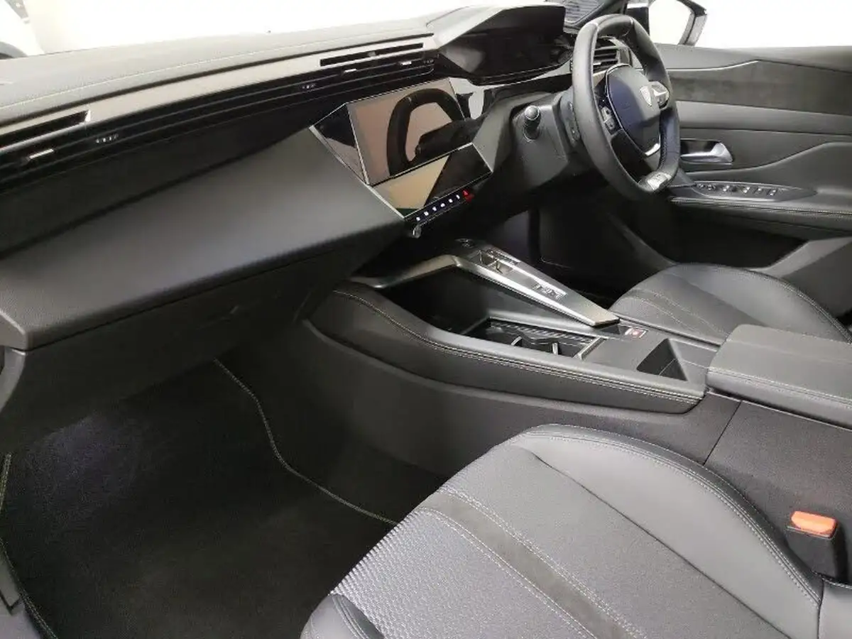 2024-peugeot-308-15-bluehdi-gt-big-4